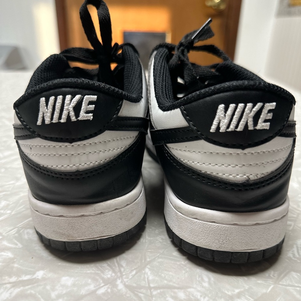 Nike Dunk Low Black & White Panda kids size 6.5